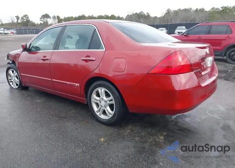 2007 Honda Accord 2.4 Se z USA, uszkodzony, nr VIN 1HGCM56327A023432